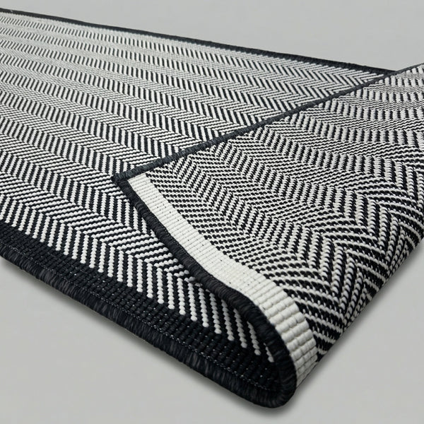 Illusion Black A Hall Runner