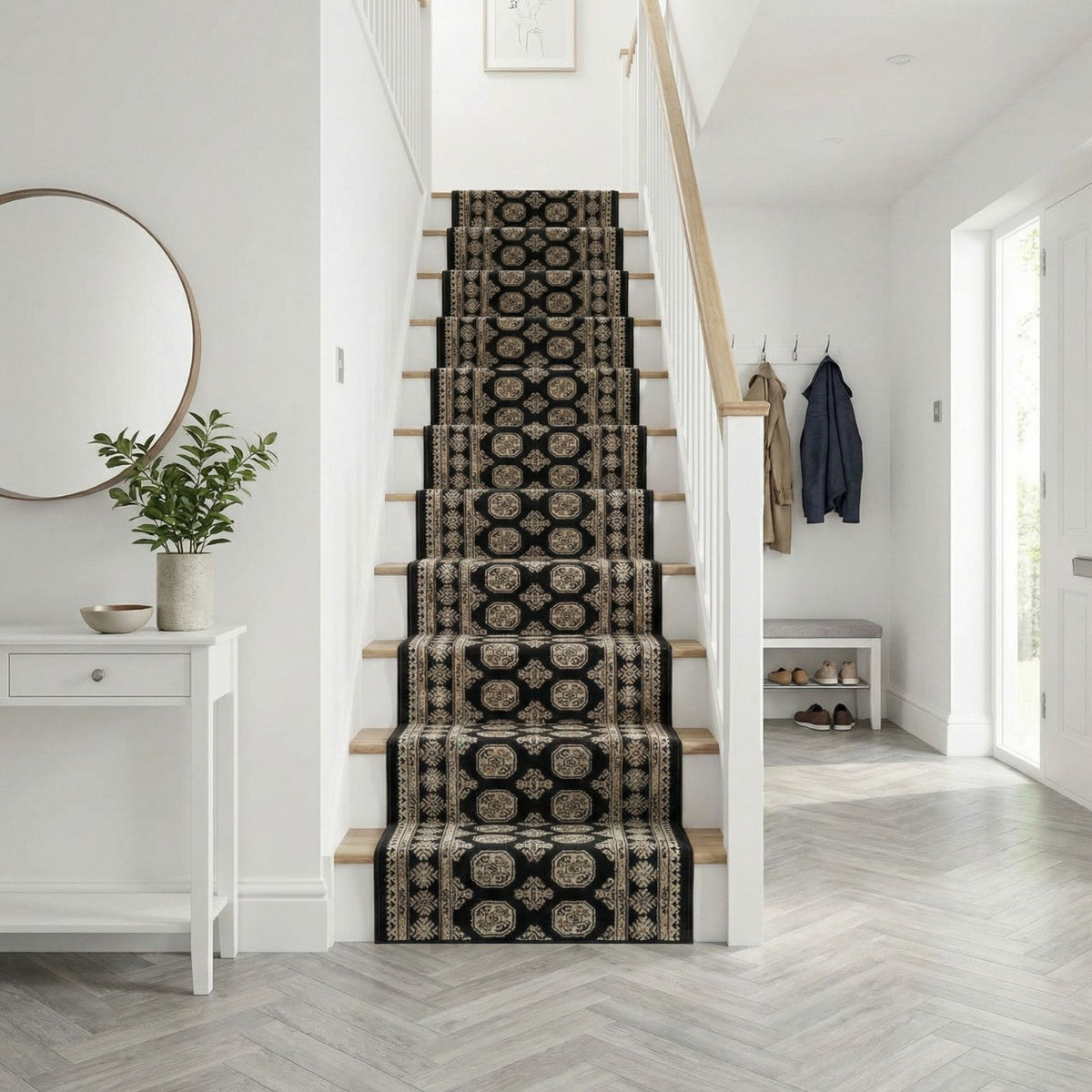 Ancient Garden Black/Ivory 57102-3636 Stair Runner