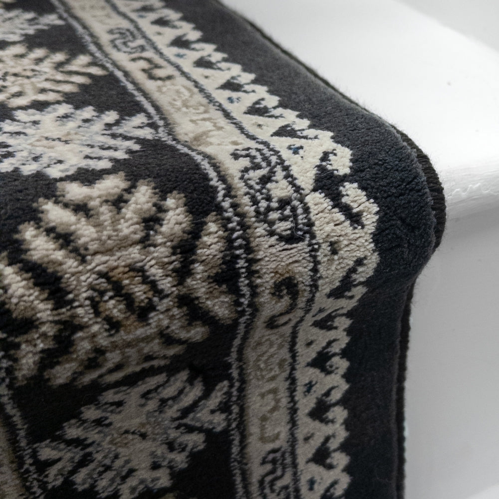 Ancient Garden Black/Ivory 57102-3636 Stair Runner