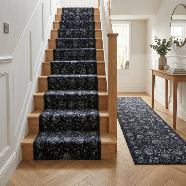 Ancient Garden Charcoal/Silver 57126-3636 Stair Runner