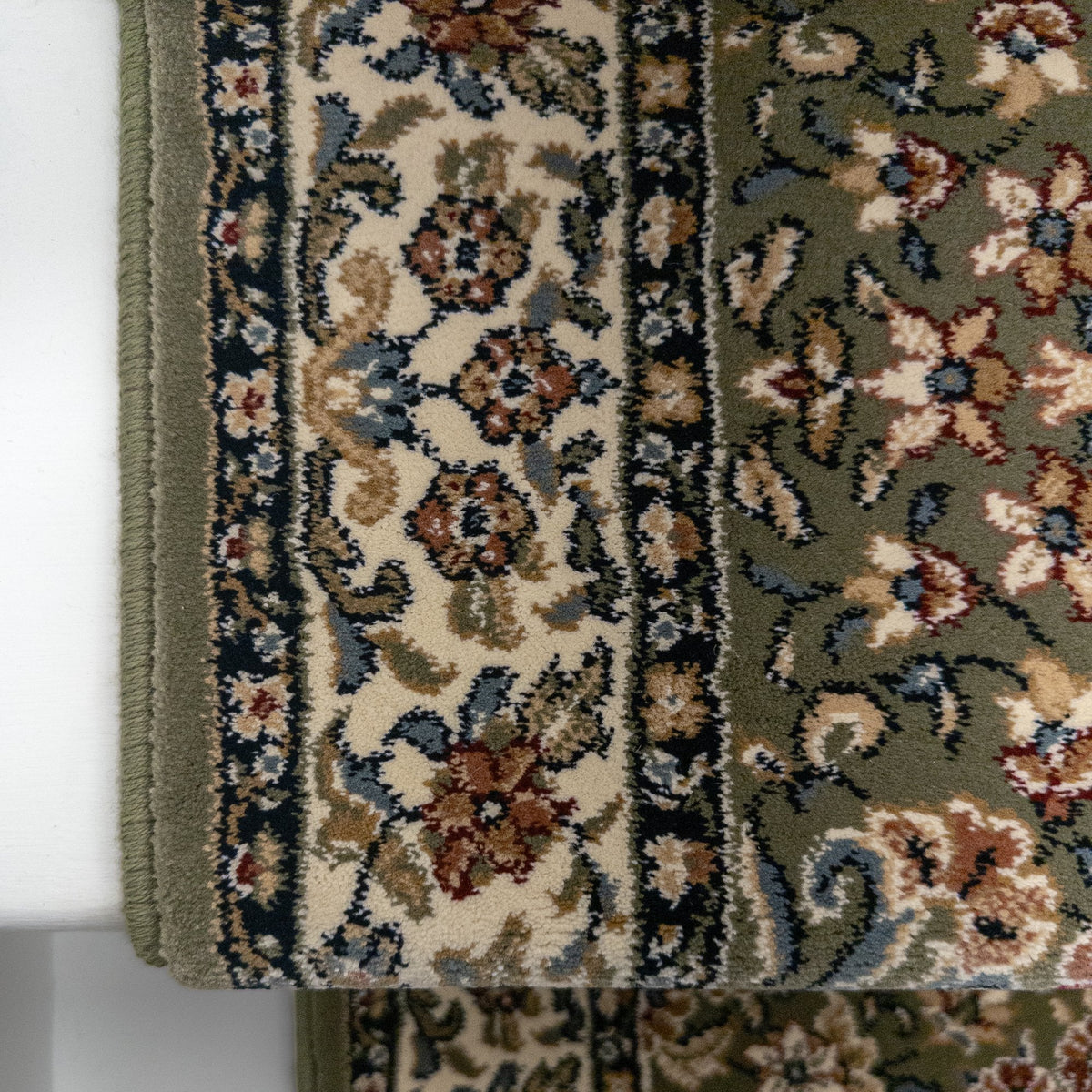 Ancient Garden Green/Ivory 57078-4444 Stair Runner