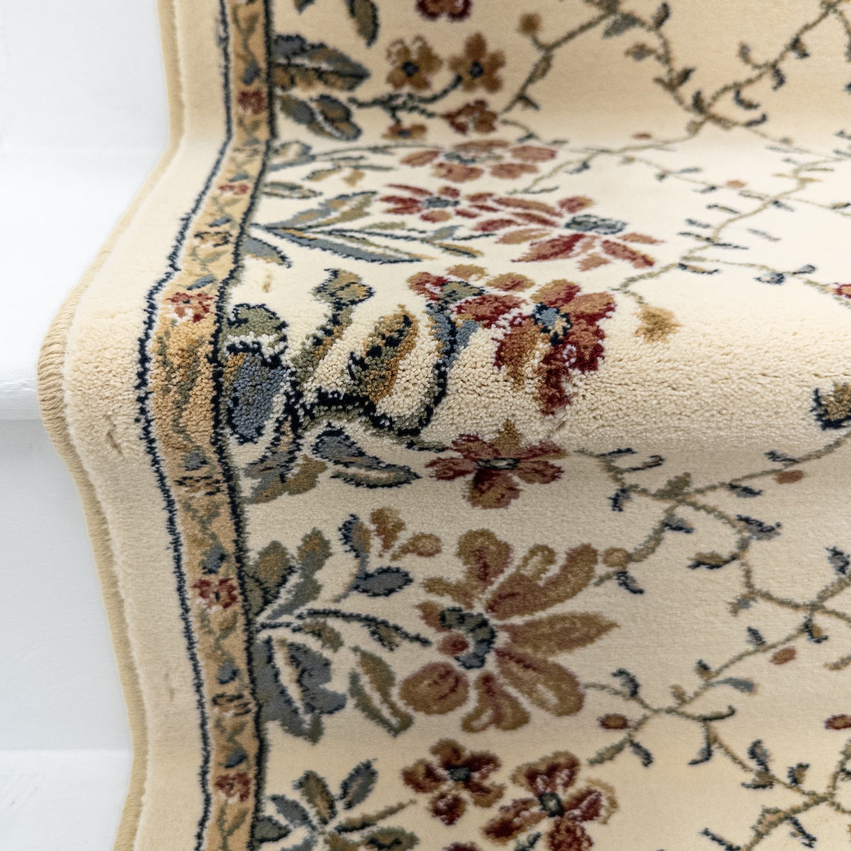Ancient Garden Ivory 57084-6464 Stair Runner
