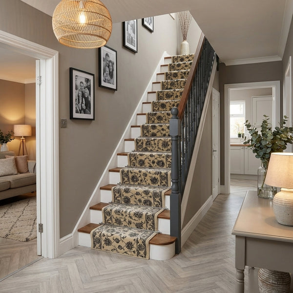 Ancient Garden Ivory/Ivory 57365-6666 Stair Runner