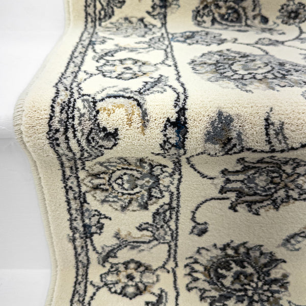 Ancient Garden Ivory/Ivory 57365-6666 Stair Runner