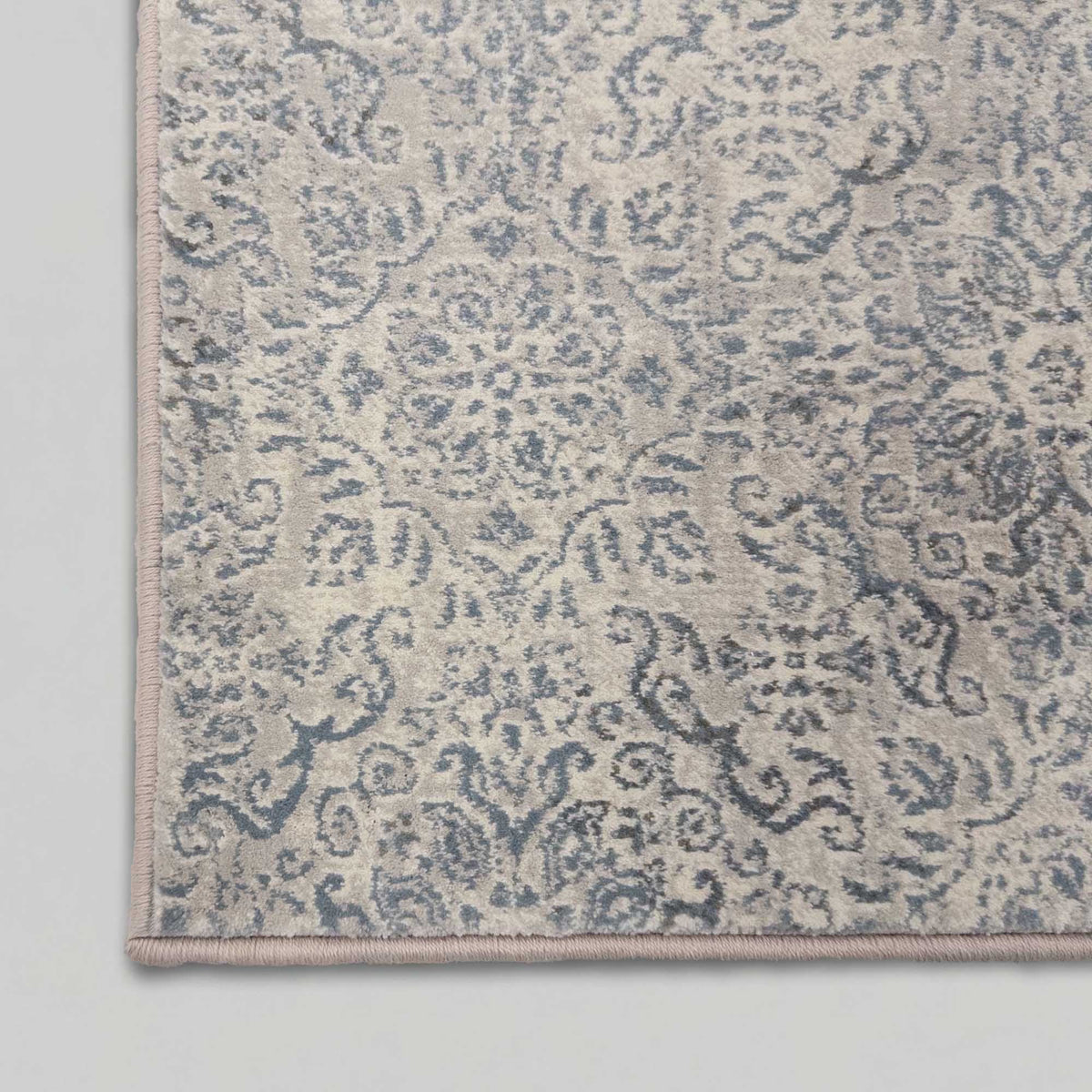 Ancient Garden Silver/Gray 57162-9646 Stair Runner