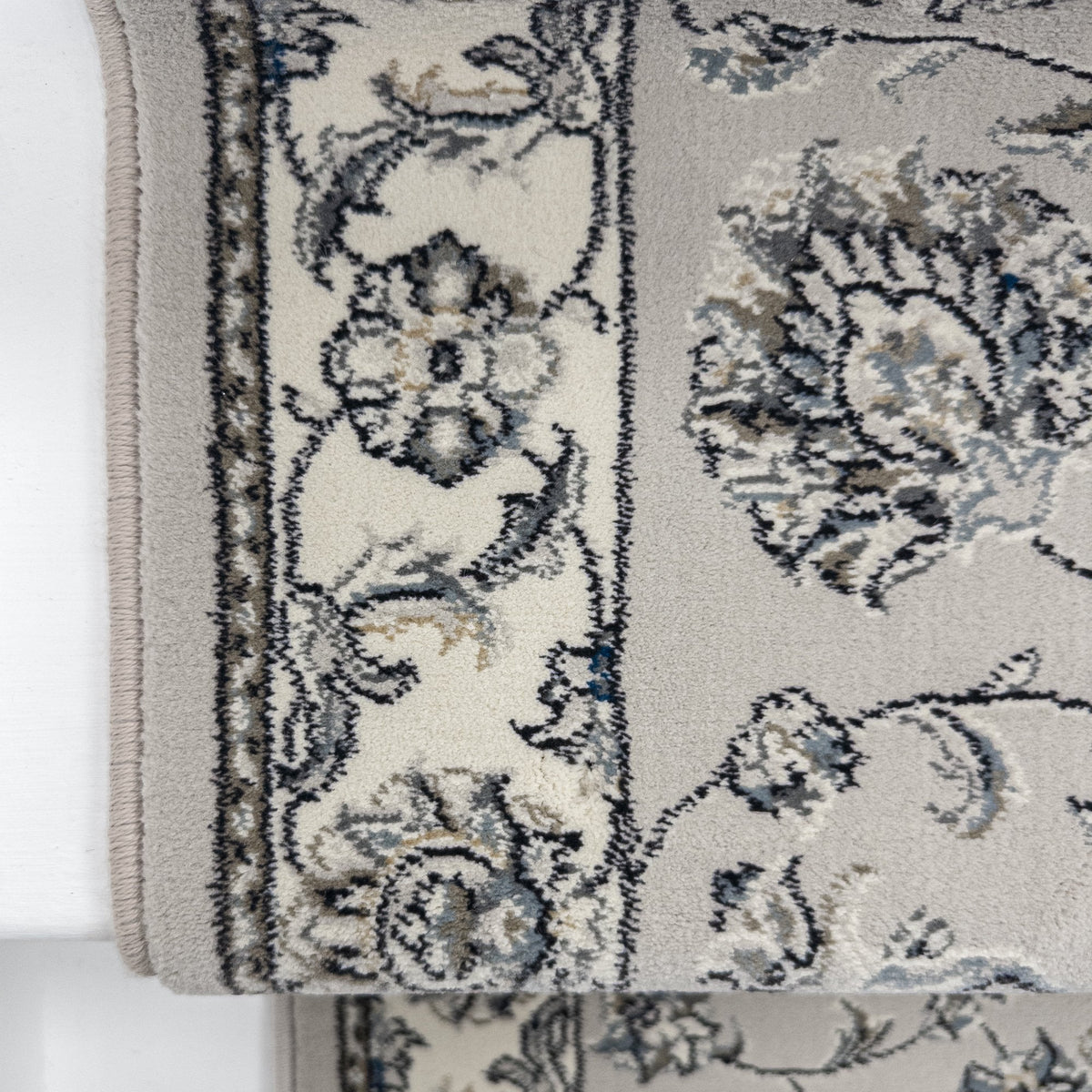 Ancient Garden Soft Gray/Cream 57365-9666 Stair Runner