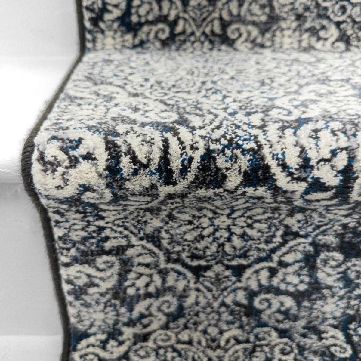 Ancient Garden Steel Blue 57162-3696 Stair Runner