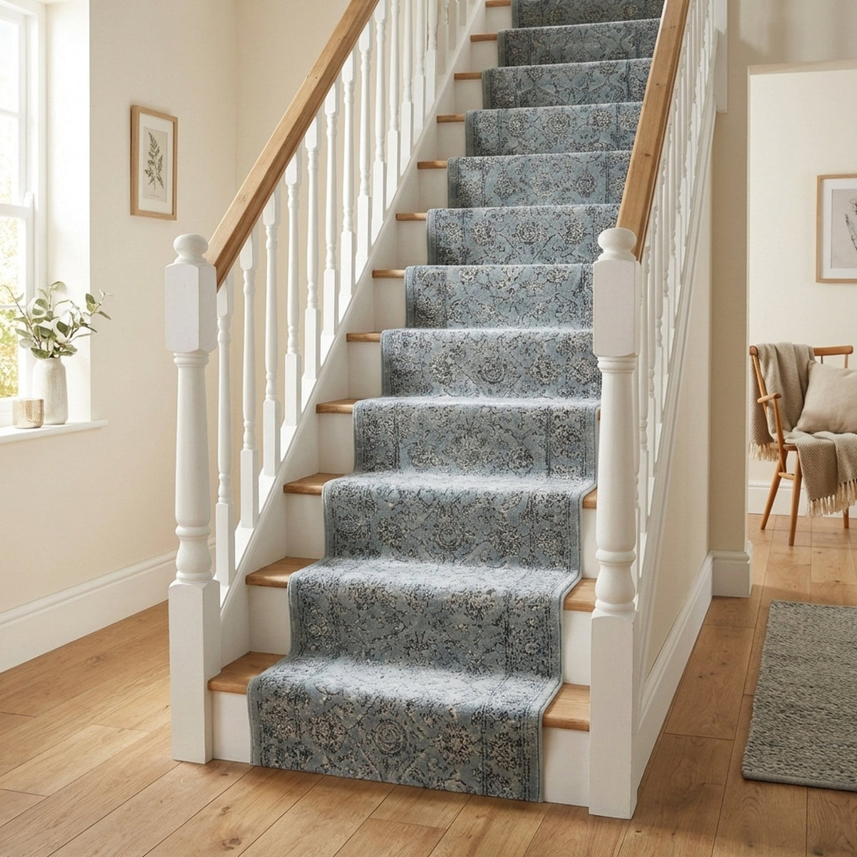 Ancient Garden Steel Blue/Cream 57136-4646 Stair Runner