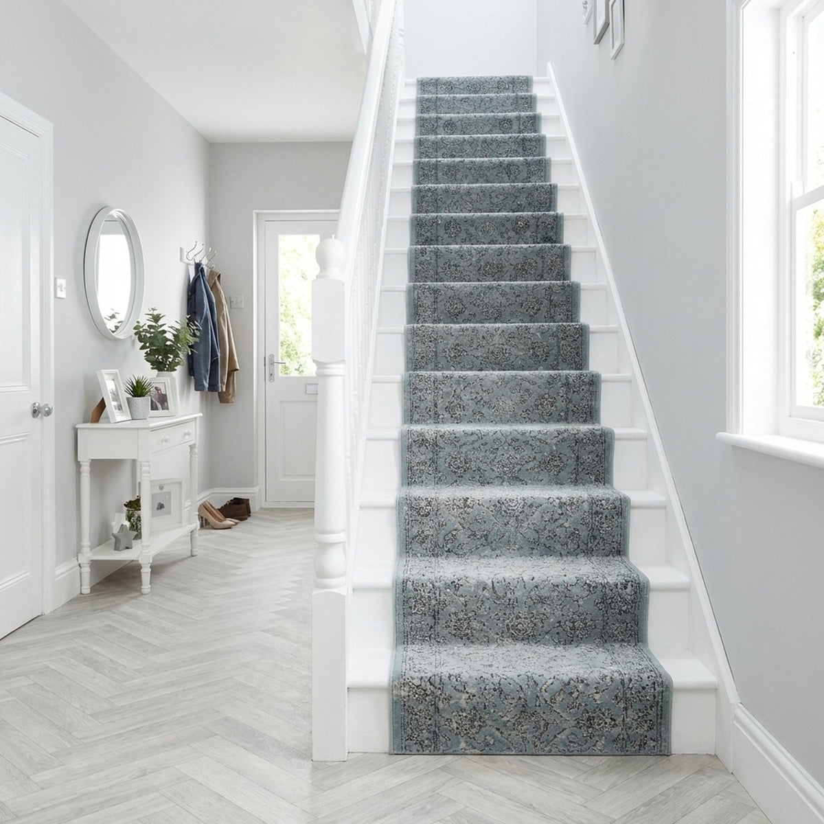 Ancient Garden Steel Blue/Cream 57136-4646 Stair Runner