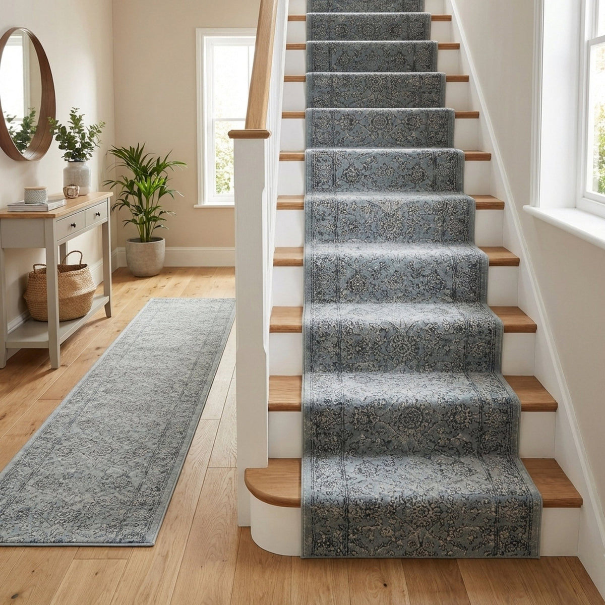 Ancient Garden Steel Blue/Cream 57136-4646 Stair Runner