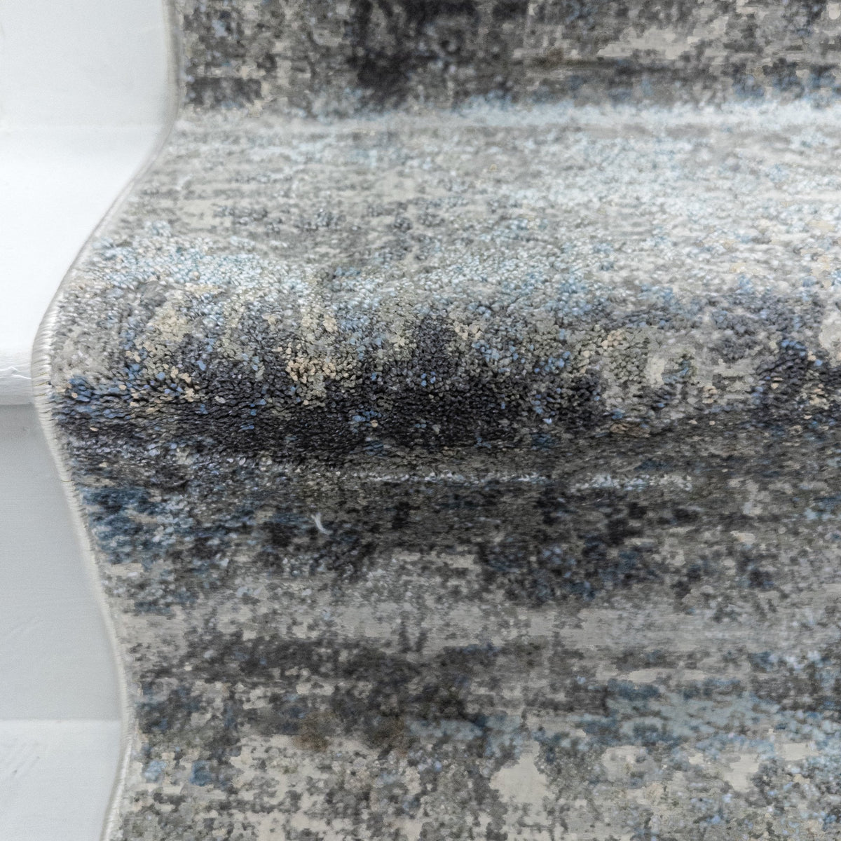 Castilla Cream/Gray 3533-190 Stair Runner