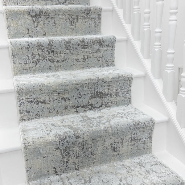 Castilla Cream/Silver 3530-109 Stair Runner