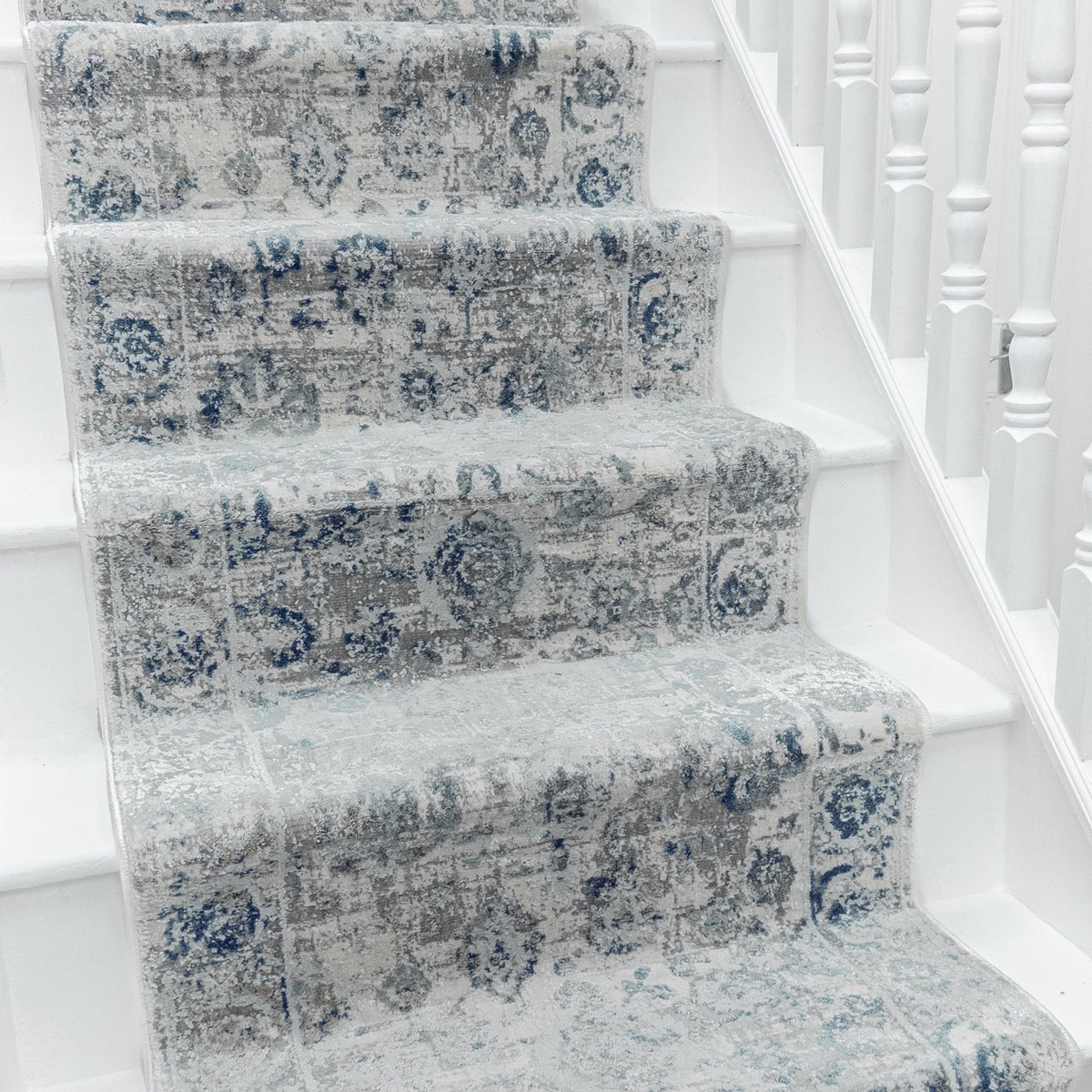 Castilla Gray/Blue 3530-950 Stair Runner