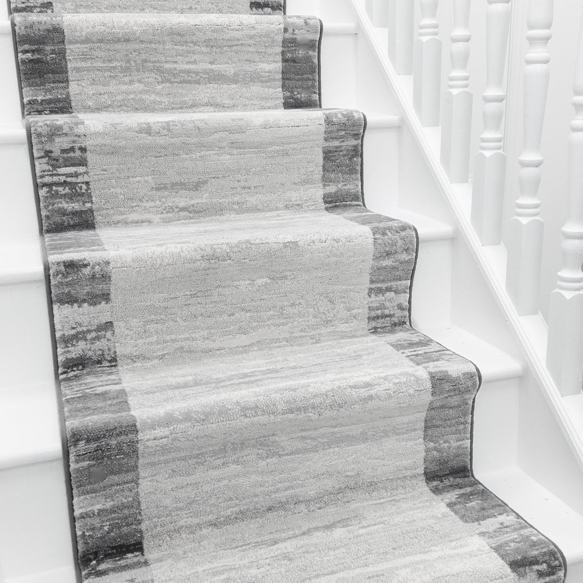 Eclipse Gray 79138-7696 Stair Runner