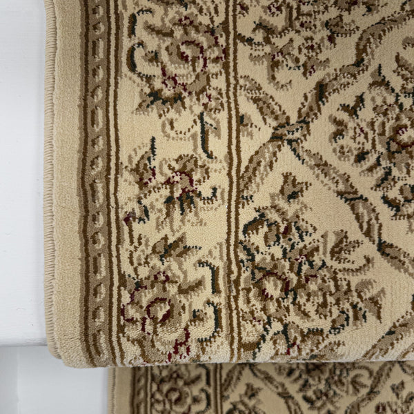 Legacy Ivory 58018-100 Stair Runner