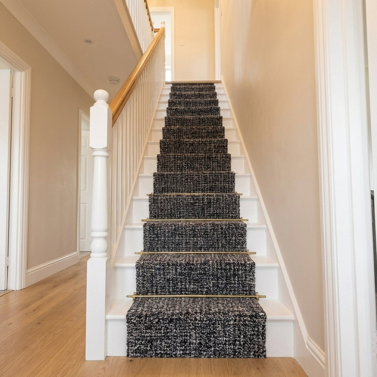 Mehari Dark Gray/Ivory 23160-8268 Stair Runner