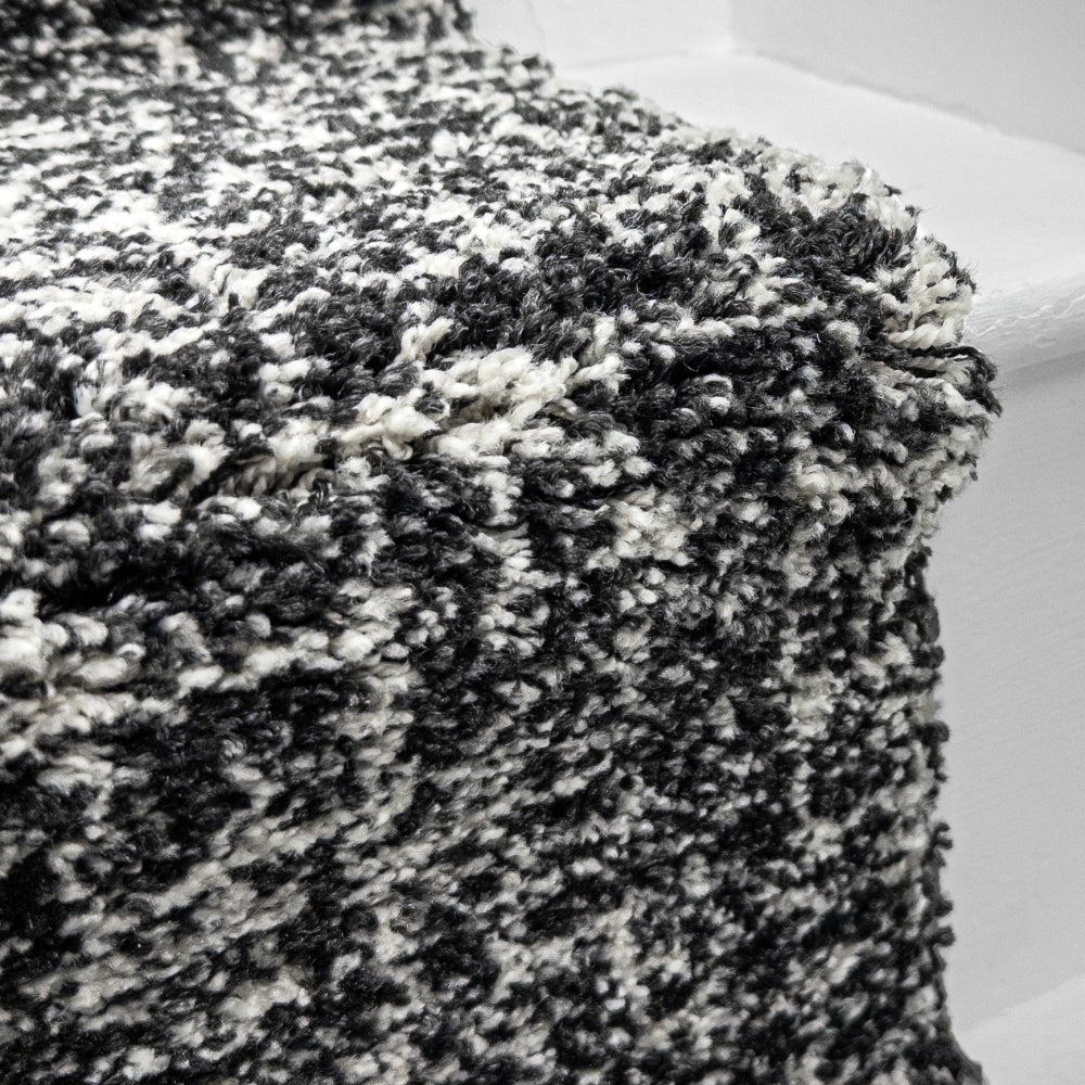 Mehari Dark Gray/Ivory 23160-8268 Stair Runner