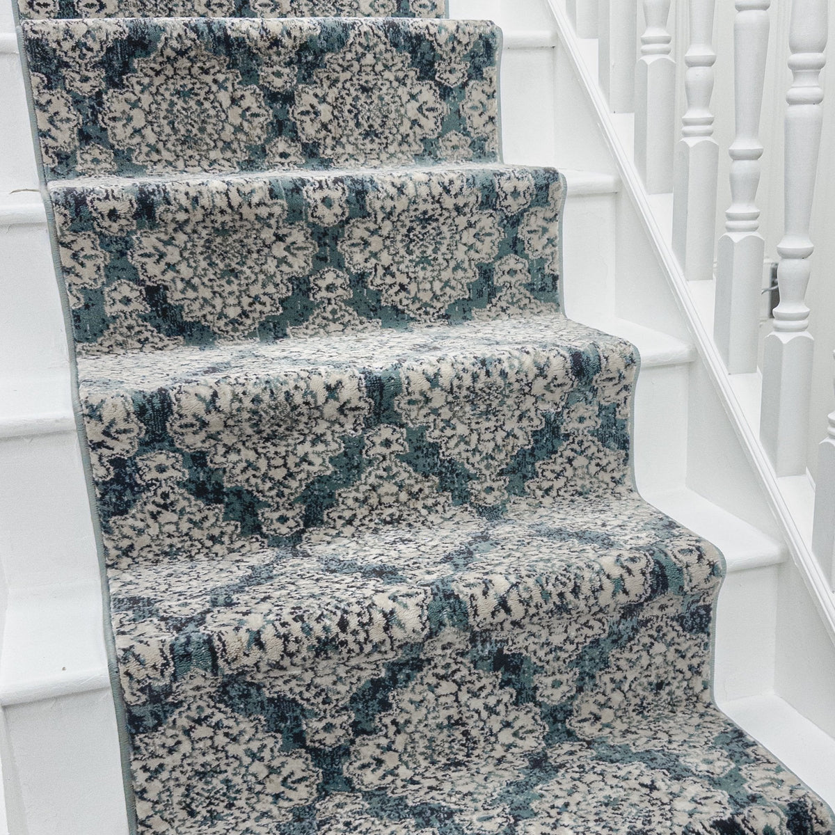Melody Blue 985015-119 Stair Runner