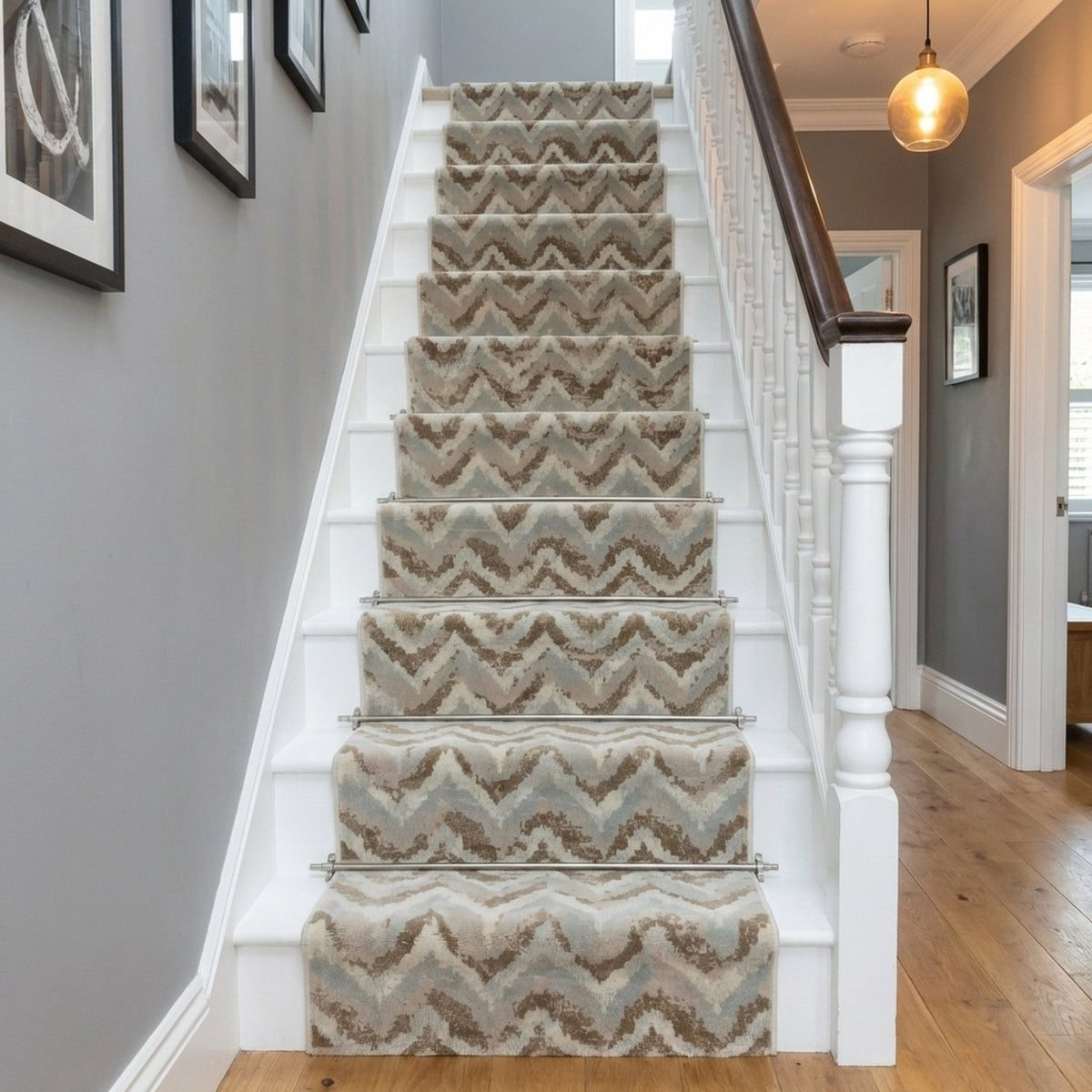 Melody Ivory/Beige 985018-117 Stair Runner
