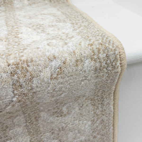 Chemin de tapis Mysterio Ivory 1217-101