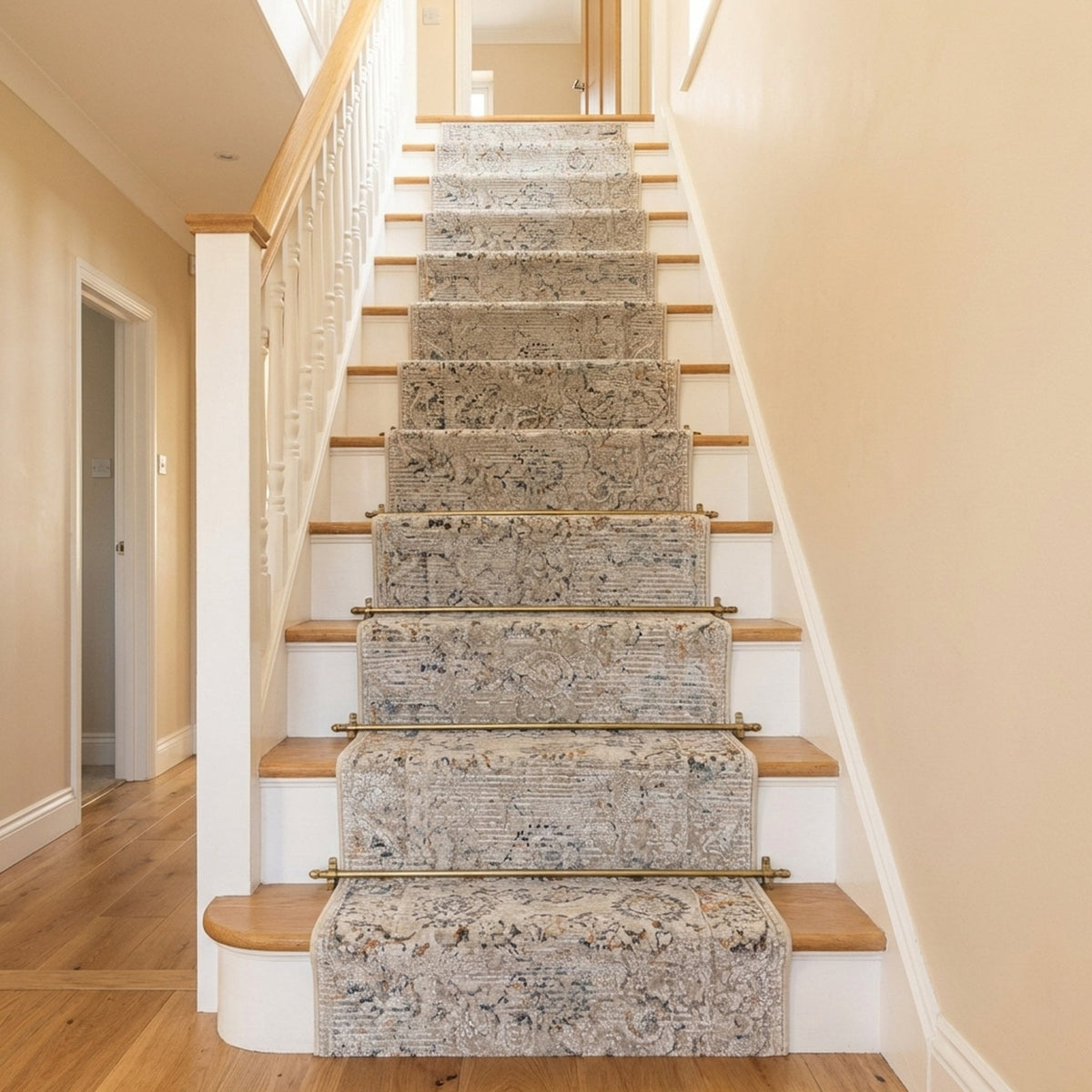Reha Cream/Multi 1061-199 Stair Runner