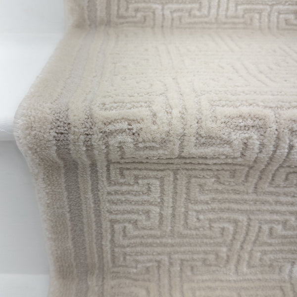 Timeless Beige 6922-800 Stair Runner