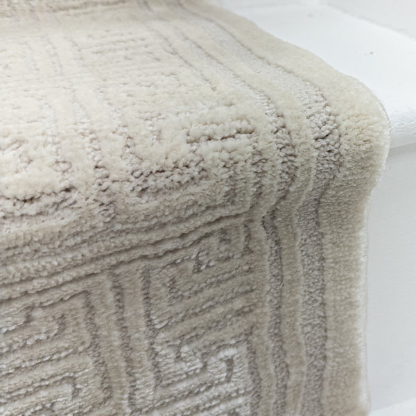 Timeless Beige 6922-800 Stair Runner