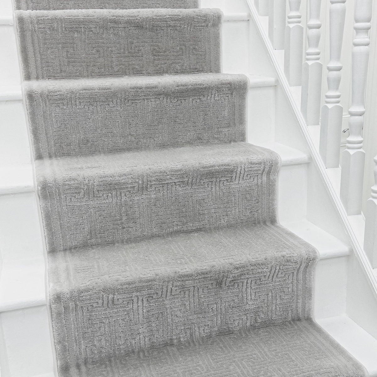 Timeless Grey 6930-900 Stair Runner