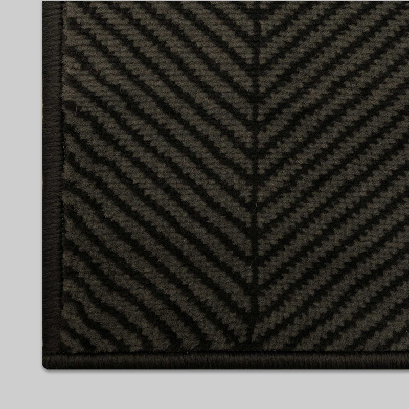 Dancette Dark Grey runner corner detail
