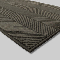 Dancette Dark Grey runner edge detail