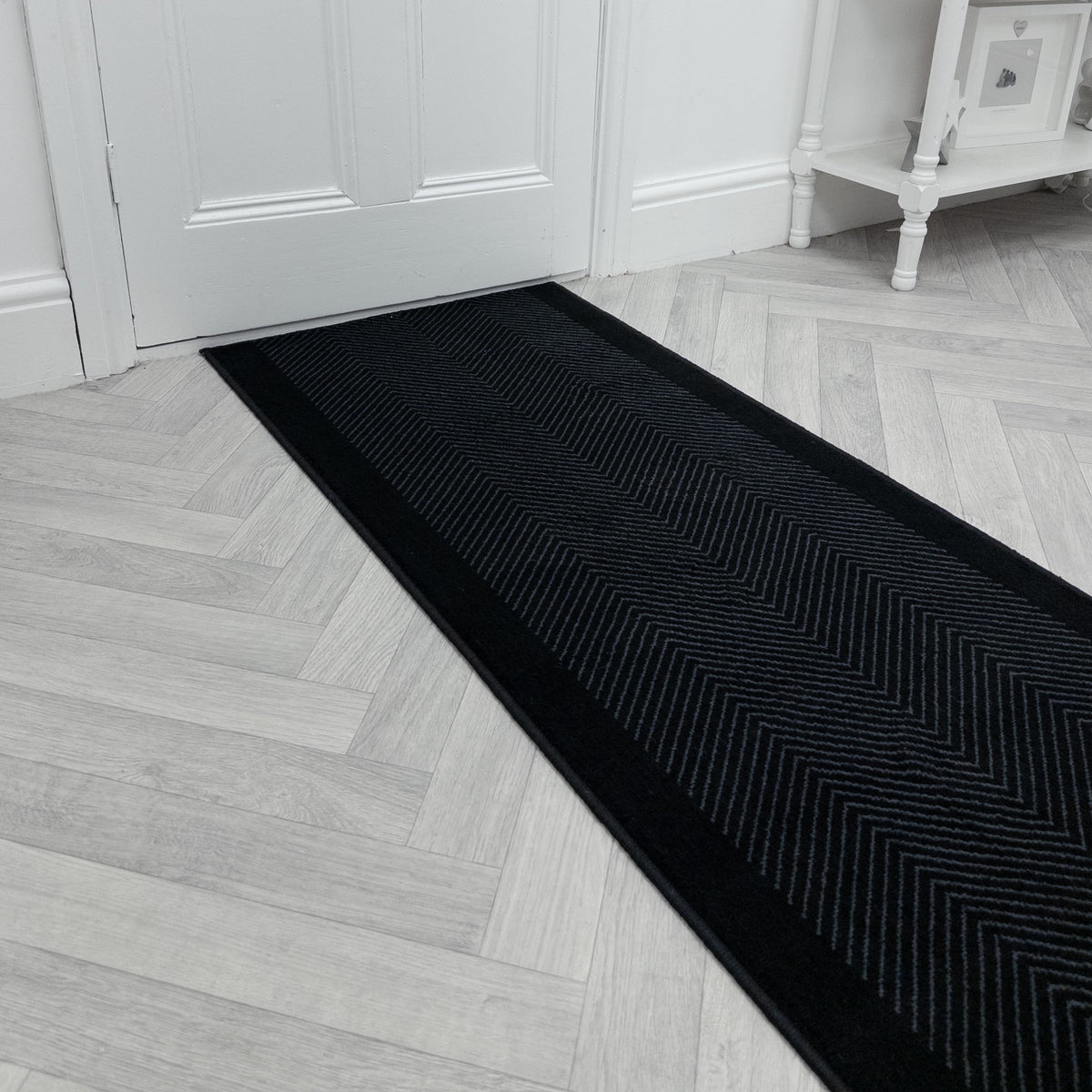 Dancette Border Black Rug Runner