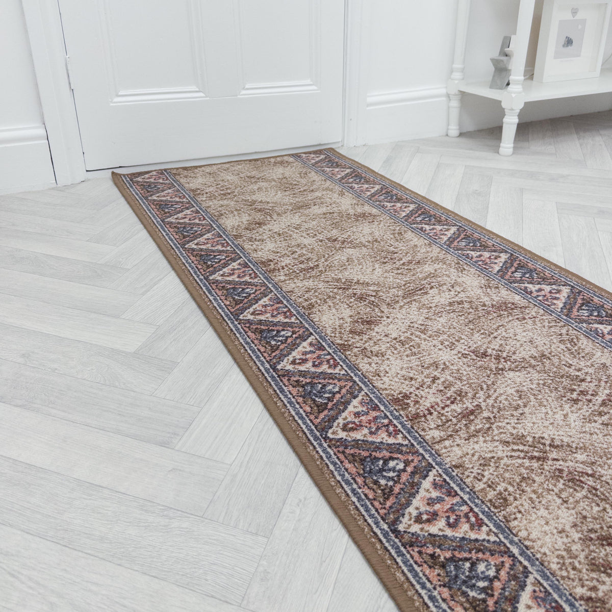 Eiger Brown Hall Runner