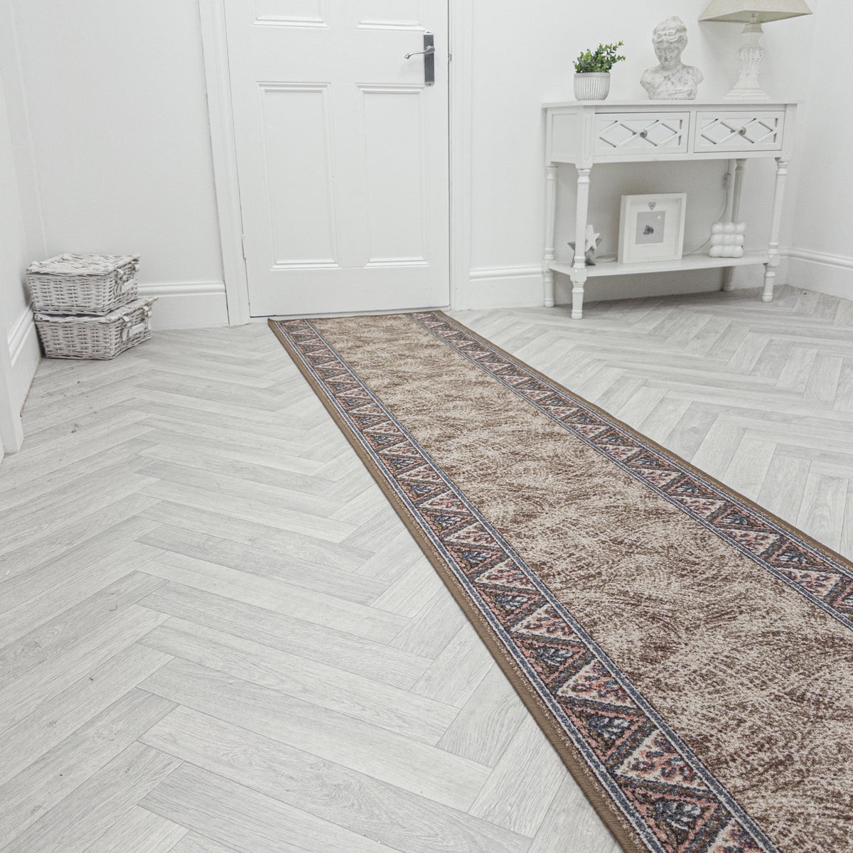 Eiger Brown Hall Runner
