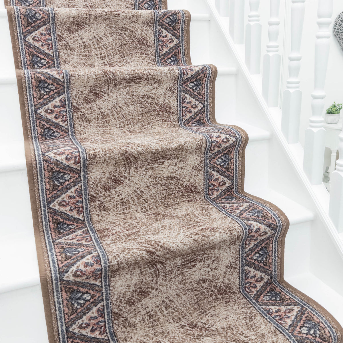 Eiger Brown Stair Runner