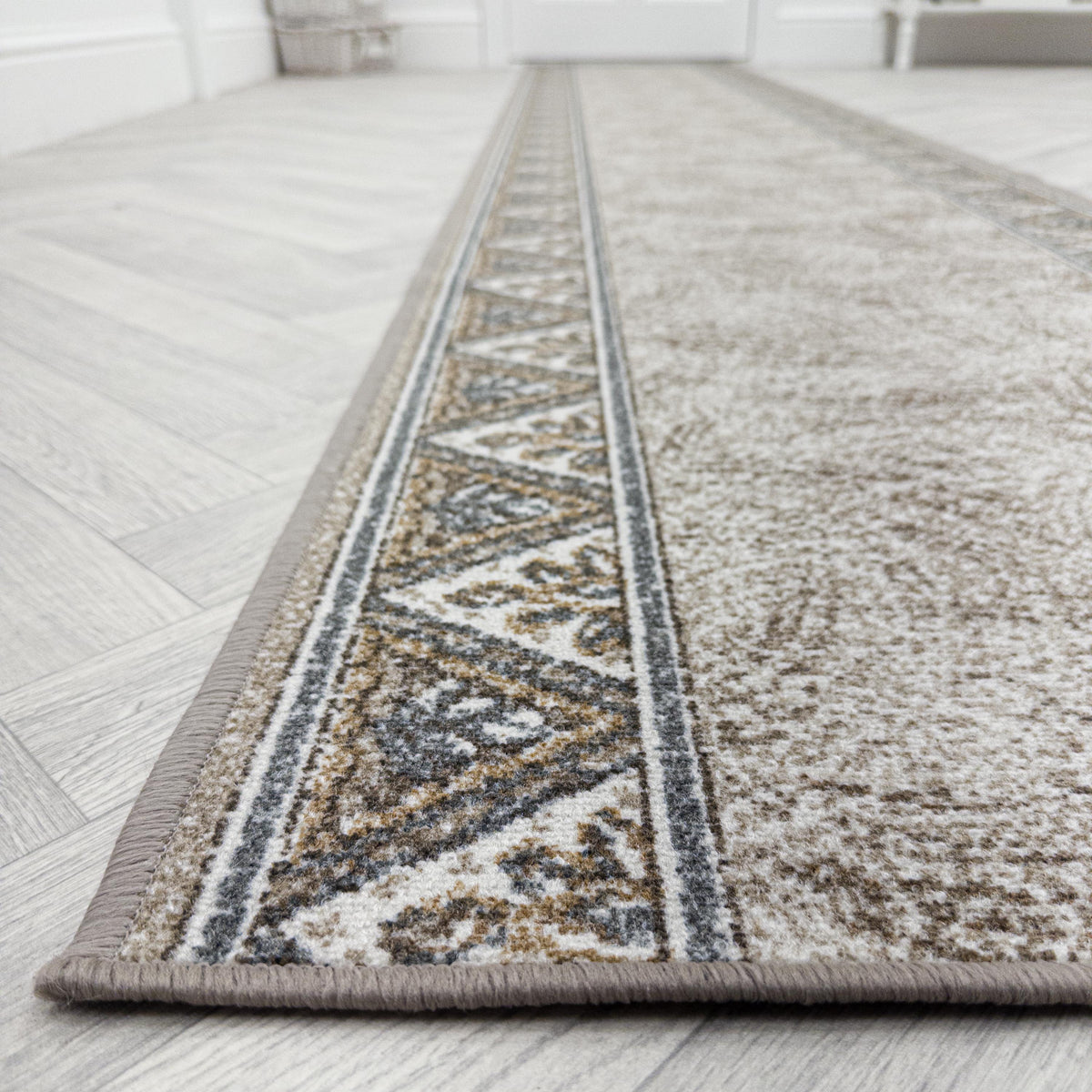 Eiger Light Brown Hall Runner
