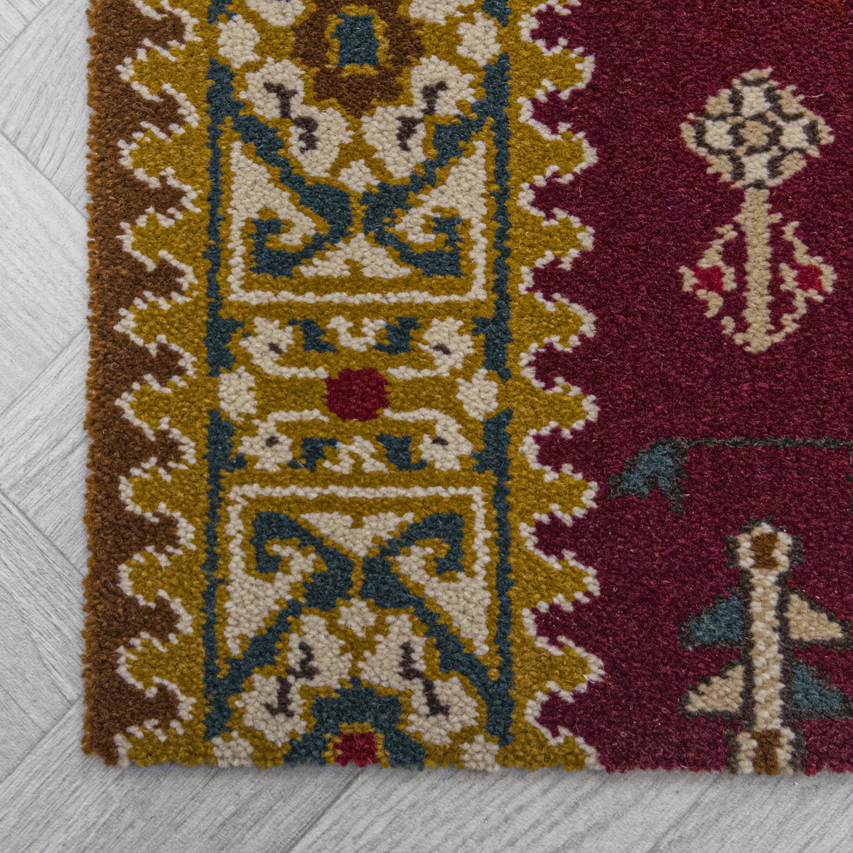 Kashmir Red 276744 Hall Runner