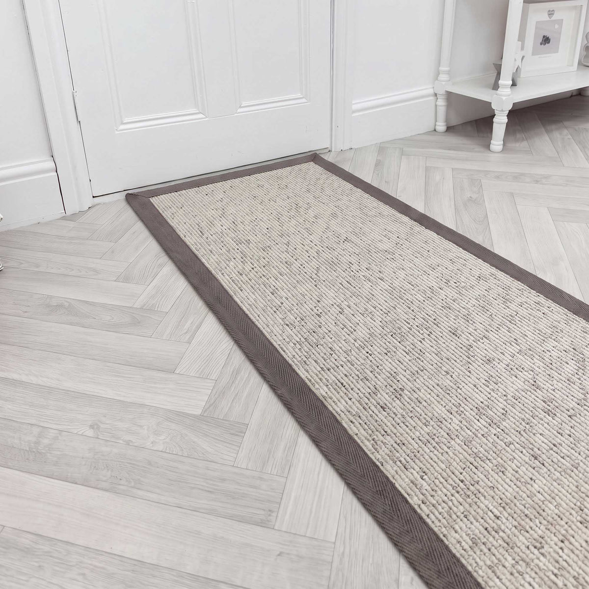 #tape-taupe