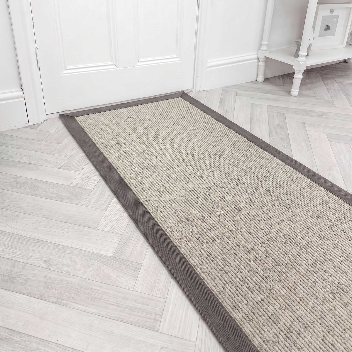 #tape-taupe