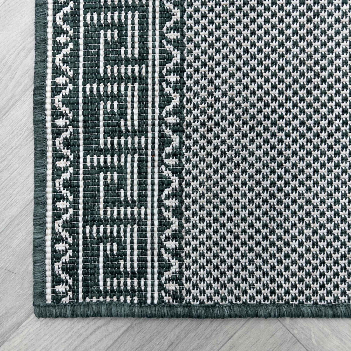Lock Green rug corner