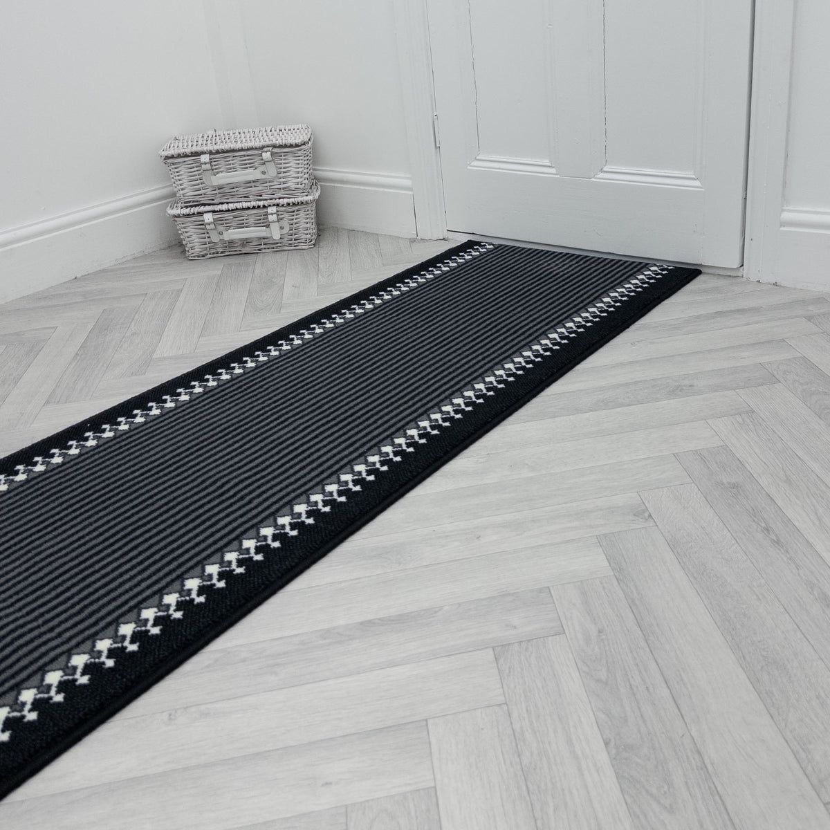 Portcullis Black Rug Runner