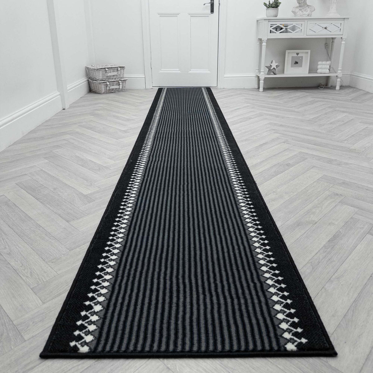 Portcullis Black Rug Runner