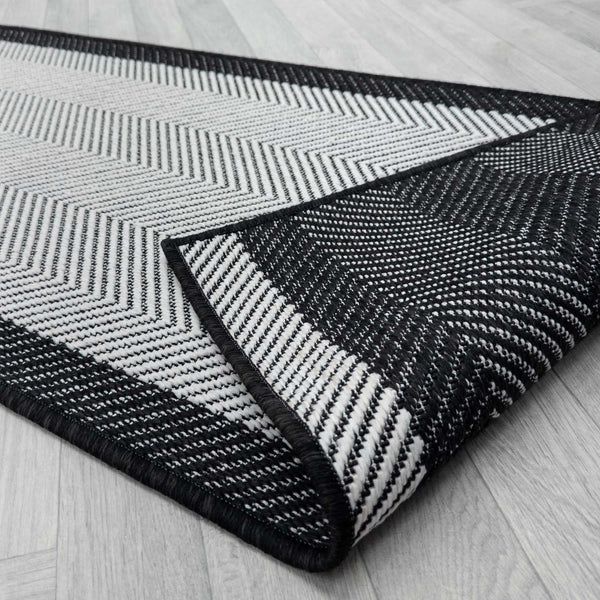 Urban Ridge Border Rug Runner