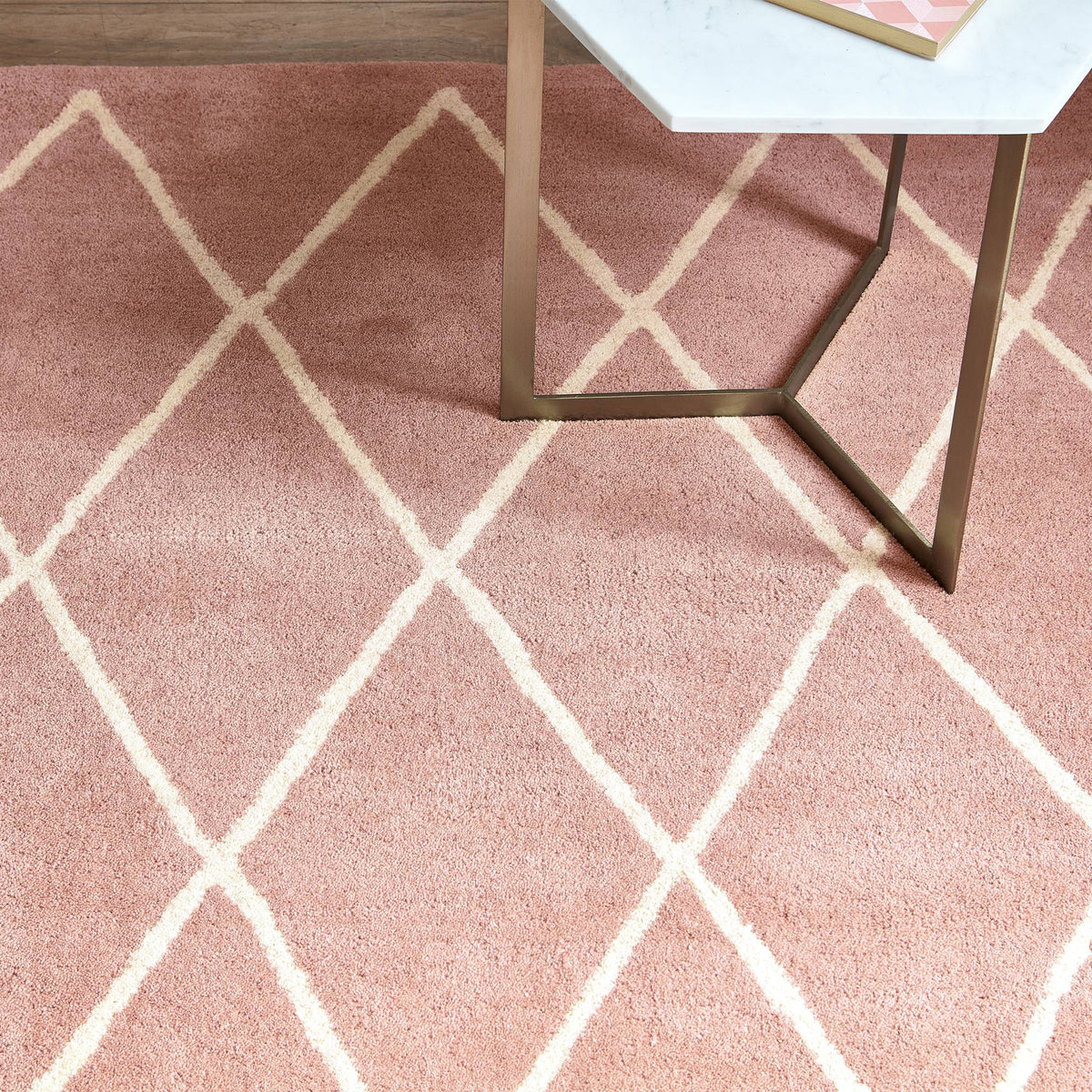 Albany Diamond Pink Rug