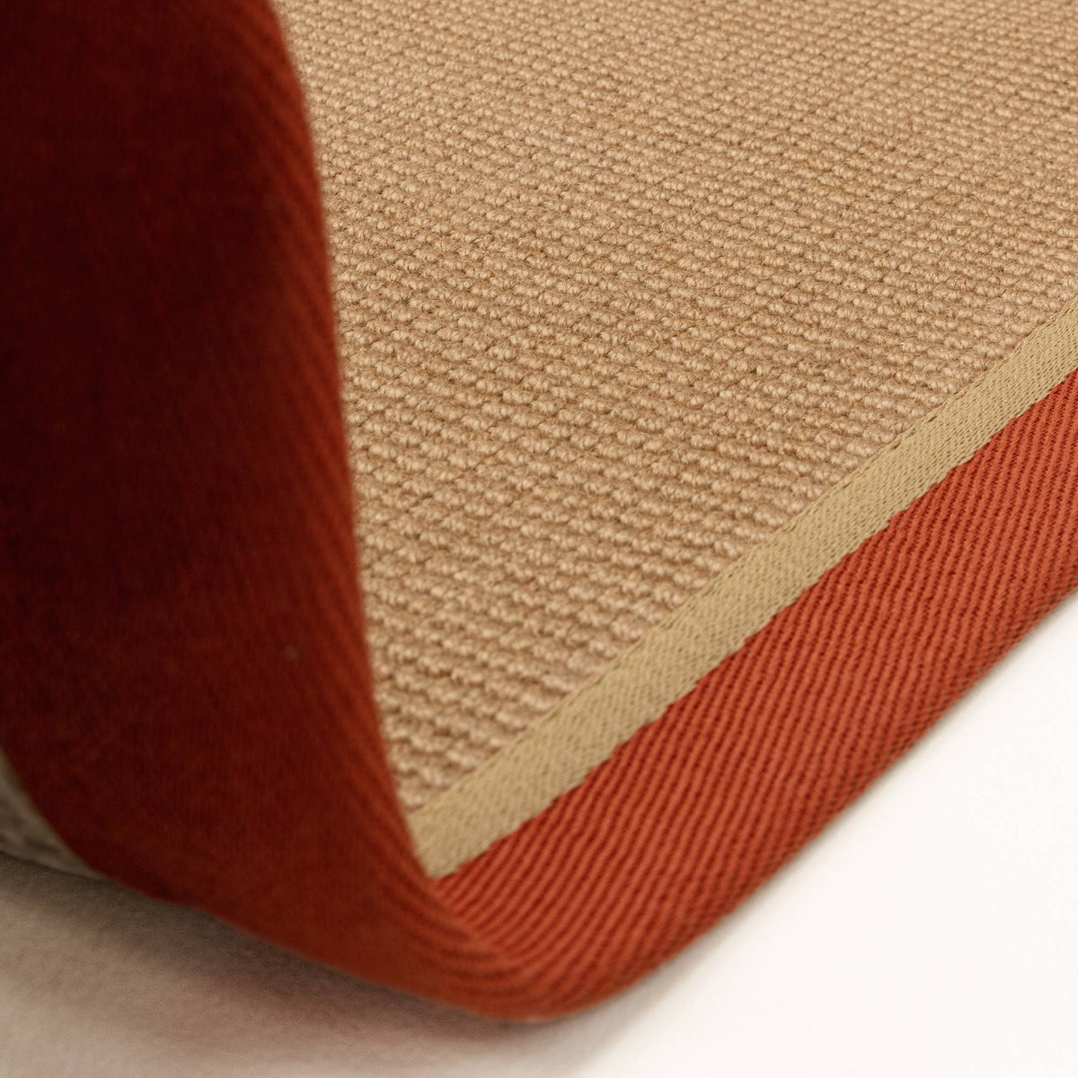 Bordo Boucle Rust Linen Rug