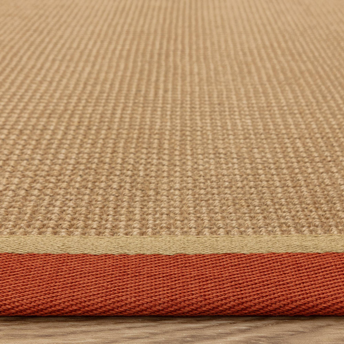 Bordo Boucle Rust Linen Rug