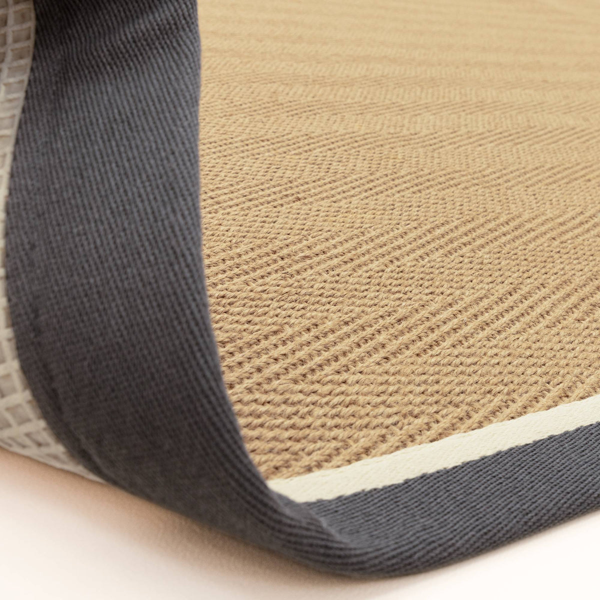 Bordo Herringbone Slate Cream Rug