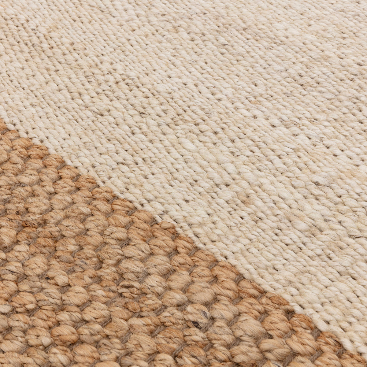 Cedar Bleach / Natural Rug