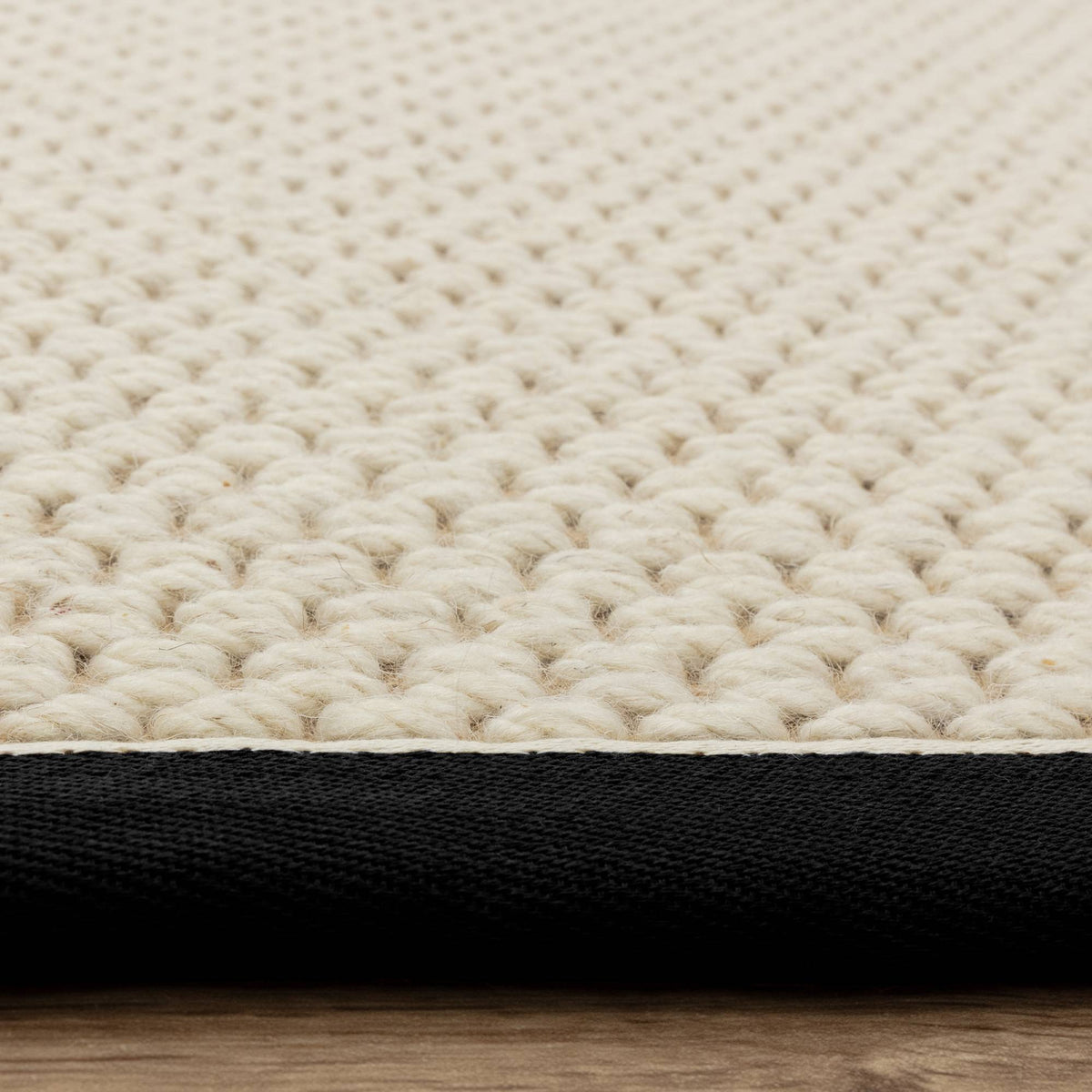 Korra Double Loop Charcoal Cream Rug