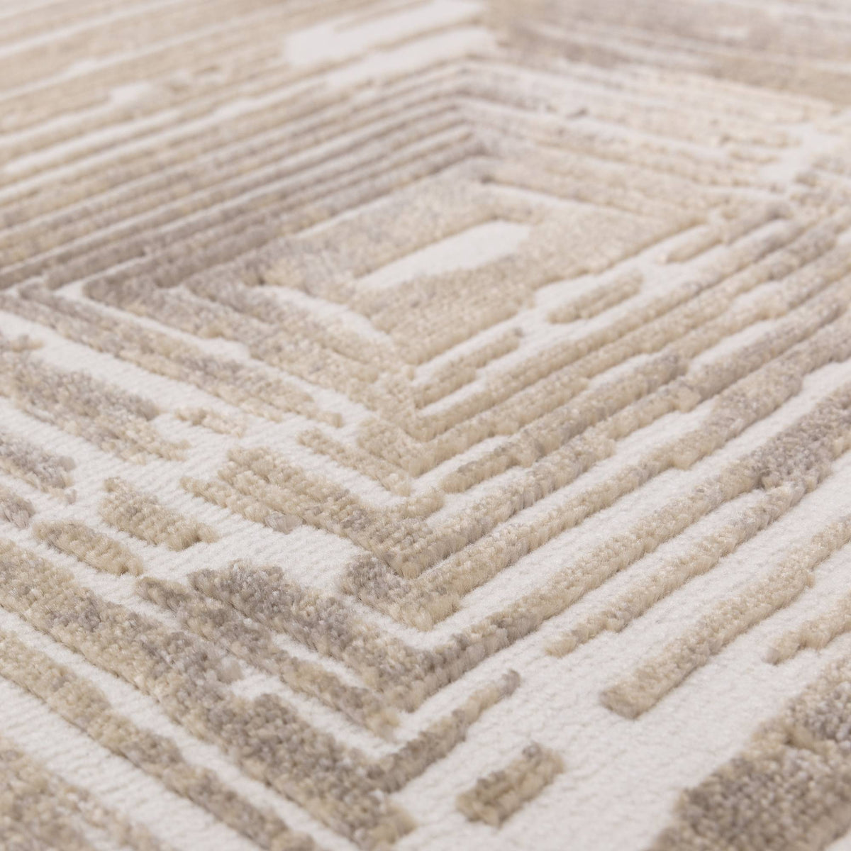 Kuza Portrait Beige Rug