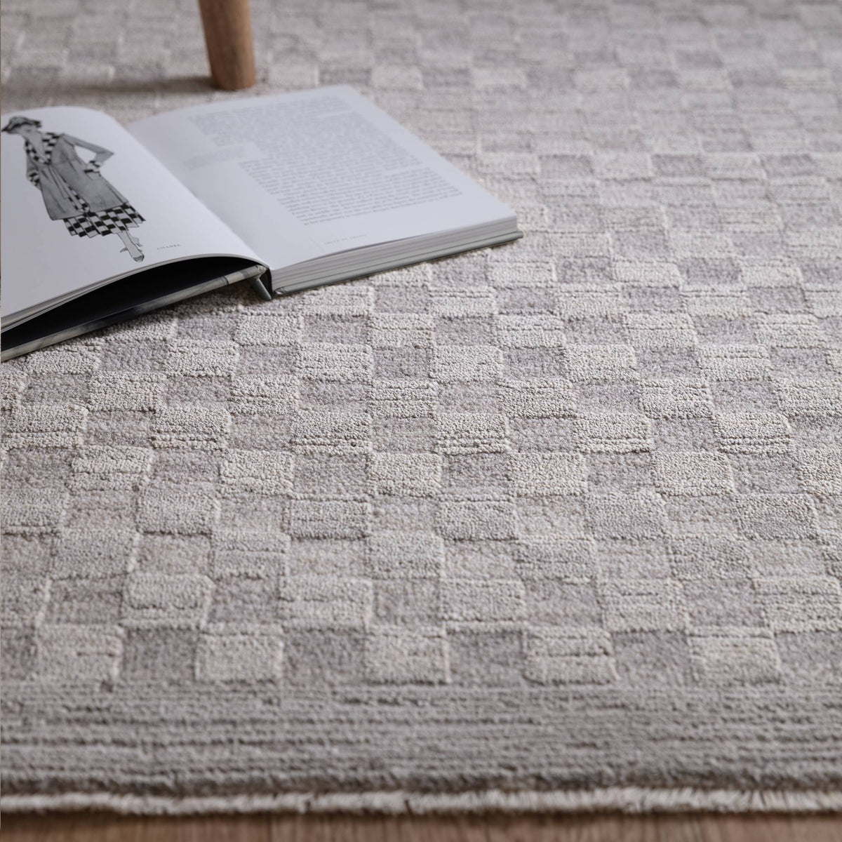 Laurent LA02 Rug